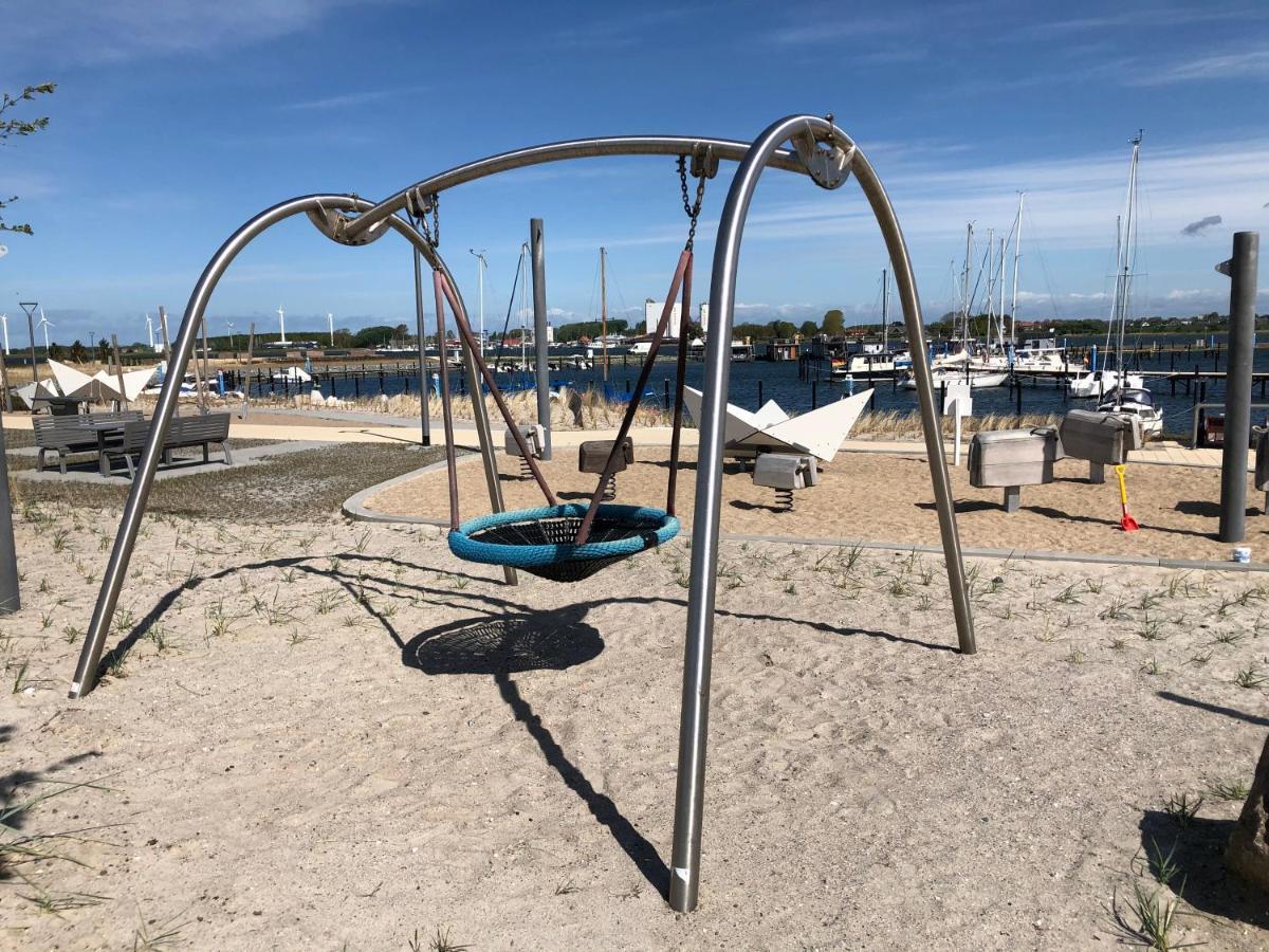 2Zi-Ferienwohnung Am Suedstrand Mit Eigenem Parkplatz Perfekt Fuer Familie Burgtiefe auf Fehmarn Extérieur photo